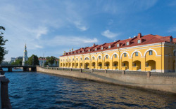 Holiday Inn Express - St. Petersburg